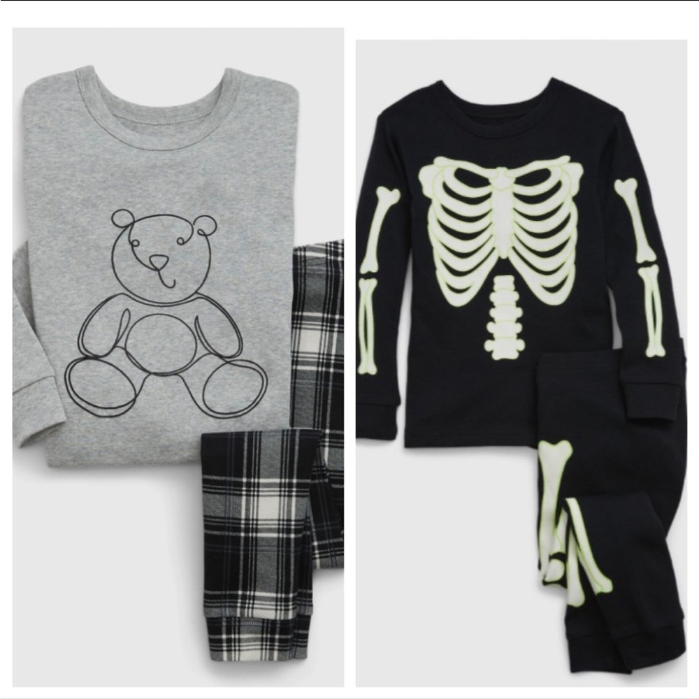 2T BabyGap pajama sets